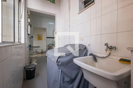 Apartamento à venda com 77m², 2 quartos e sem vagaCozinha/Lavanderia