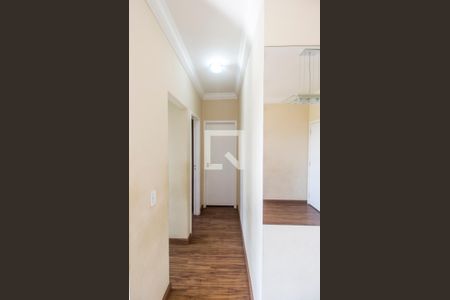 Corredor de apartamento para alugar com 2 quartos, 62m² em Vila Iracema-belval, Barueri