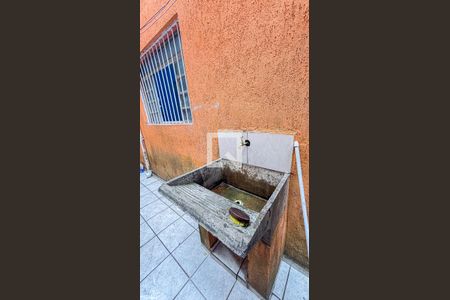 Casa para alugar com 35m², 1 quarto e sem vagaÁrea de Serviço