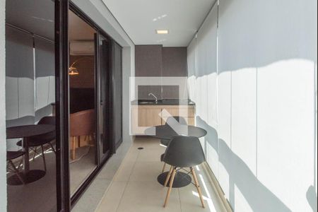 Apartamento para alugar com 38m², 1 quarto e 1 vaga Apartamento para alugar com 38m², 1 quarto e 1 vagaVaranda