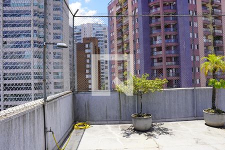 Apartamento à venda com 94m², 2 quartos e 1 vagaÁrea comum