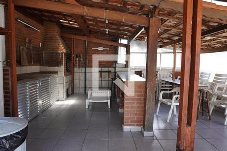 Apartamento à venda com 94m², 2 quartos e 1 vagaChurrasqueira