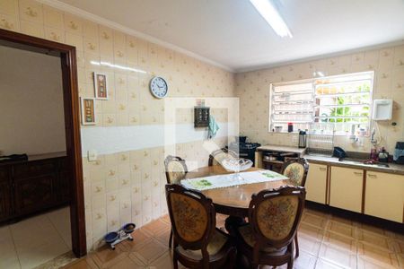 Casa à venda com 186m², 2 quartos e 2 vagasCozinha