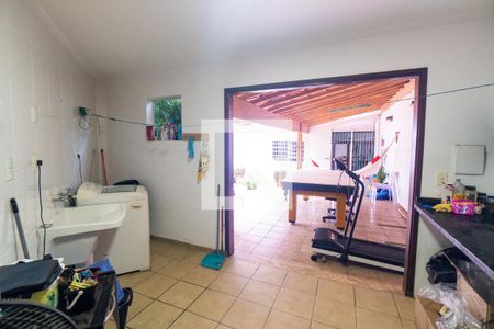 Casa à venda com 186m², 2 quartos e 2 vagasÁrea de Serviço