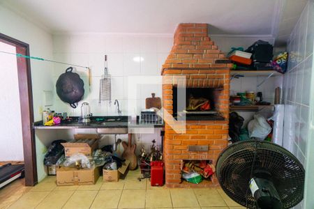 Casa à venda com 186m², 2 quartos e 2 vagasChurrasqueira