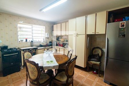Casa à venda com 186m², 2 quartos e 2 vagasCozinha