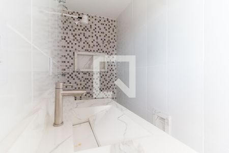 Casa para alugar com 70m², 2 quartos e sem vagaBanheiro da Suíte