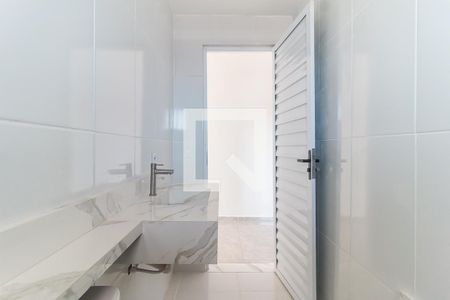 Casa para alugar com 70m², 2 quartos e sem vagaBanheiro