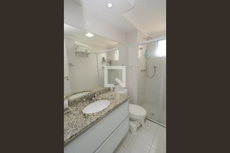 Apartamento à venda com 114m², 3 quartos e 2 vagasBanheiro da Suíte 1