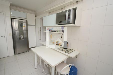 Apartamento à venda com 114m², 3 quartos e 2 vagasCozinha