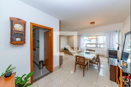 Sala de apartamento para alugar com 4 quartos, 125m² em Buritis, Belo Horizonte