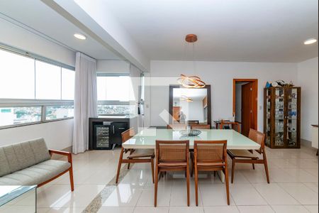 Sala de apartamento para alugar com 4 quartos, 125m² em Buritis, Belo Horizonte