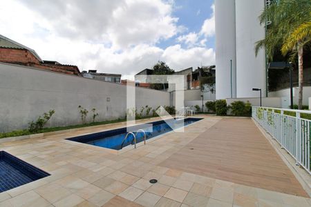 Apartamento à venda com 84m², 2 quartos e 1 vaga Apartamento à venda com 84m², 2 quartos e 1 vagaÁrea comum - Piscina