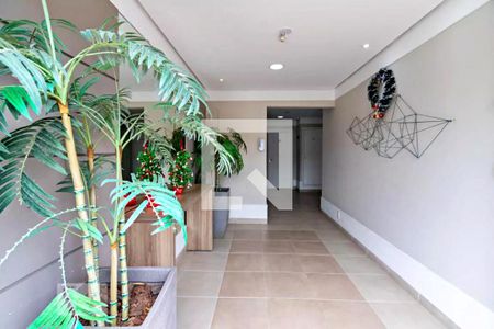 Apartamento à venda com 84m², 2 quartos e 1 vaga Apartamento à venda com 84m², 2 quartos e 1 vagaHall social