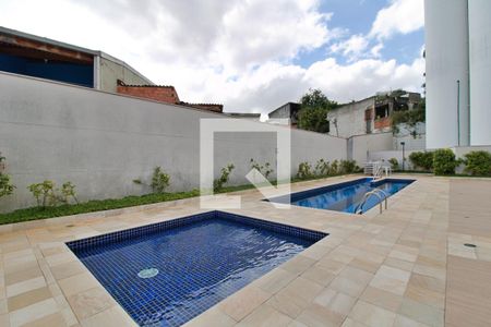Apartamento à venda com 84m², 2 quartos e 1 vaga Apartamento à venda com 84m², 2 quartos e 1 vagaÁrea comum - Piscina