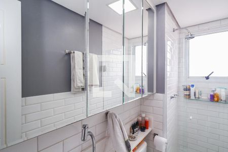 Apartamento à venda com 84m², 2 quartos e 1 vaga Apartamento à venda com 84m², 2 quartos e 1 vagaBanheiro da Suíte