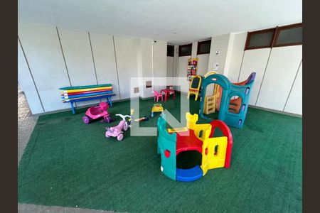 Apartamento à venda com 69m², 2 quartos e 1 vagaÁrea comum - Playground