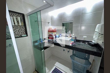 Apartamento à venda com 69m², 2 quartos e 1 vagaBanheiro