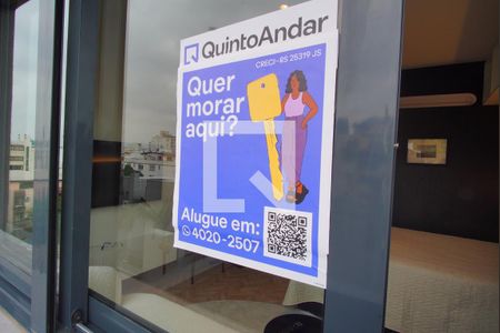 Studio para alugar com 27m², 1 quarto e 1 vagaAdesivo na Janela