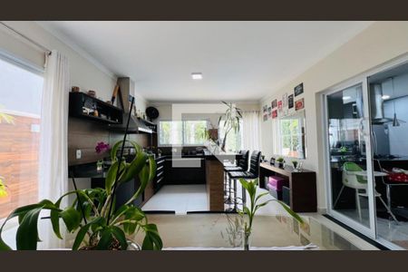 Casa de condomínio à venda com 330m², 5 quartos e 4 vagasFoto 14