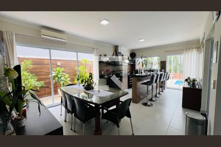 Casa de condomínio à venda com 330m², 5 quartos e 4 vagasFoto 15