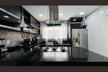 Casa de condomínio à venda com 330m², 5 quartos e 4 vagasFoto 23