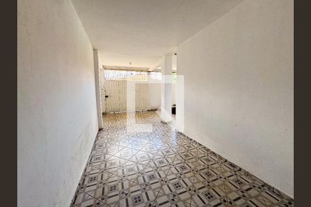 Casa à venda com 360m², 5 quartos e 2 vagasÁrea Externa