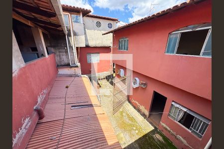 Casa à venda com 360m², 5 quartos e 2 vagasÁrea Externa