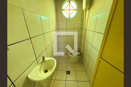 Casa à venda com 360m², 5 quartos e 2 vagasBanheiro 2