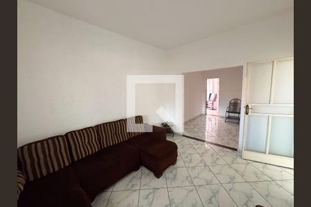 Casa à venda com 360m², 5 quartos e 2 vagasÁrea Externa