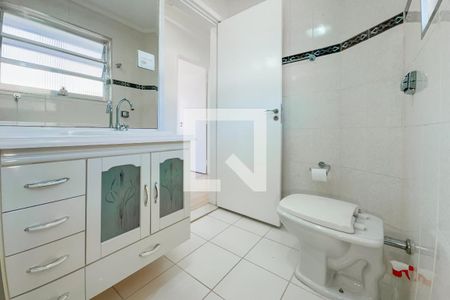 Apartamento à venda com 74m², 2 quartos e 1 vaga Apartamento à venda com 74m², 2 quartos e 1 vagaBanheiro Corredor