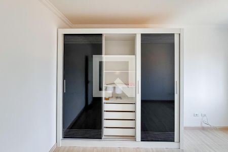 Apartamento à venda com 74m², 2 quartos e 1 vaga Apartamento à venda com 74m², 2 quartos e 1 vagaQuarto 2 - Armários