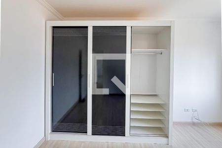 Apartamento à venda com 74m², 2 quartos e 1 vaga Apartamento à venda com 74m², 2 quartos e 1 vagaQuarto 2 - Armários
