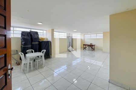 Apartamento à venda com 74m², 2 quartos e 1 vaga Apartamento à venda com 74m², 2 quartos e 1 vagaSalão de Festas