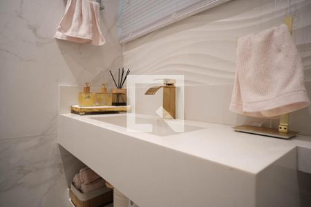 Casa à venda com 150m², 3 quartos e 2 vagasBanheiro 