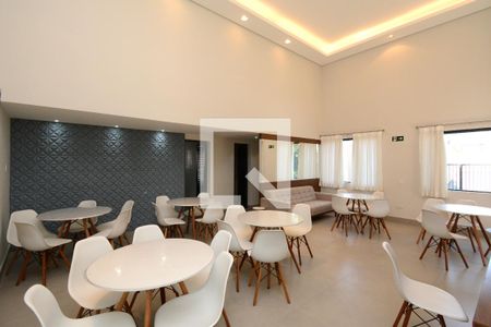 Apartamento à venda com 74m², 3 quartos e 1 vagaÁrea comum - Salão de festas