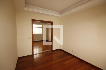 Apartamento à venda com 180m², 4 quartos e 3 vagasquarto 1