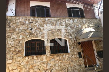 Casa à venda com 131m², 3 quartos e sem vaga