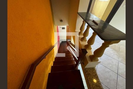Casa à venda com 131m², 3 quartos e sem vaga