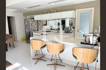 Apartamento à venda com 2 quartos, 142m² em Parque do Morumbi, São Paulo