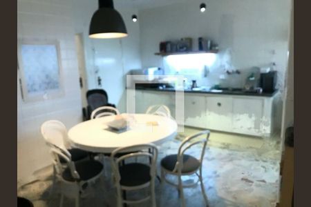 Apartamento à venda com 170m², 3 quartos e 1 vaga