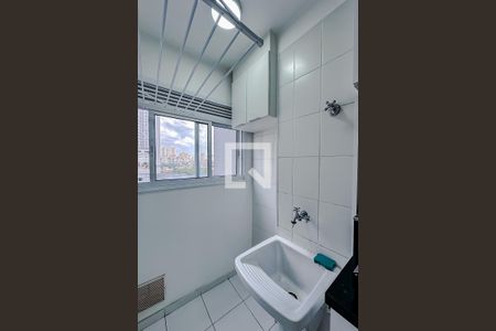 Apartamento à venda com 33m², 1 quarto e sem vagaÁrea de Serviço