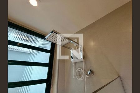 Apartamento à venda com 58m², 1 quarto e sem vagaBanheiro social