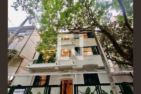 Apartamento à venda com 58m², 1 quarto e sem vagaFachada