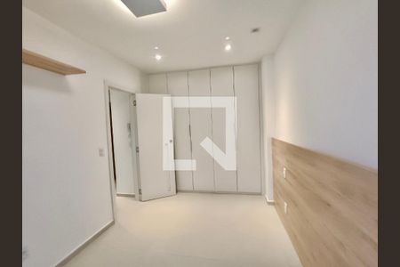 Apartamento à venda com 58m², 1 quarto e sem vagaQuarto