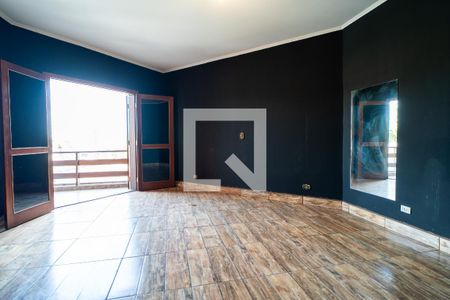 Casa para alugar com 387m², 4 quartos e 6 vagas Casa para alugar com 387m², 4 quartos e 6 vagasQuarto 2