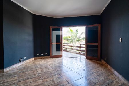 Casa para alugar com 387m², 4 quartos e 6 vagas Casa para alugar com 387m², 4 quartos e 6 vagasQuarto 2