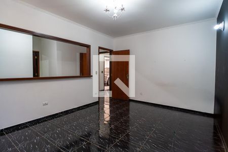 Casa para alugar com 387m², 4 quartos e 6 vagas Casa para alugar com 387m², 4 quartos e 6 vagasBar