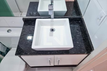 Apartamento para alugar com 68m², 2 quartos e 1 vagaBanheiro