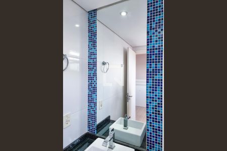 Apartamento para alugar com 68m², 2 quartos e 1 vagaBanheiro da Suíte